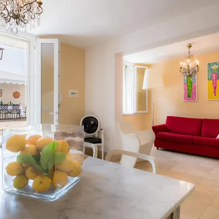 Вилла Casa Delle Sirene Летоянни